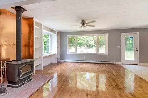 2391 Oak Hill Road Williston VT 05495-7042