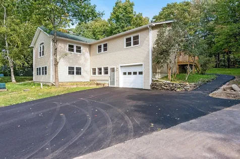 2391 Oak Hill Road Williston VT 05495-7042