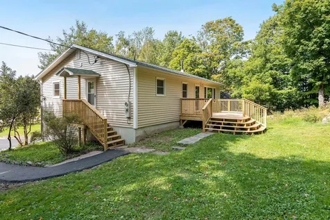 2391 Oak Hill Road Williston VT 05495-7042