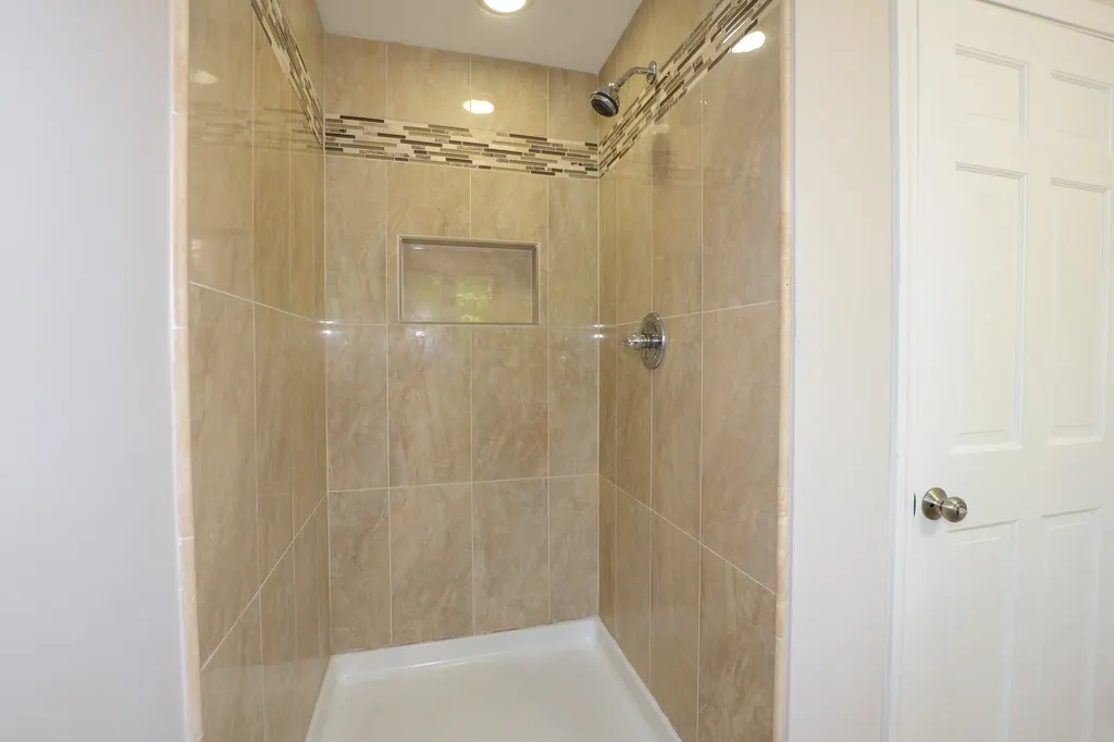 1 Fogg Street Concord NH 03301