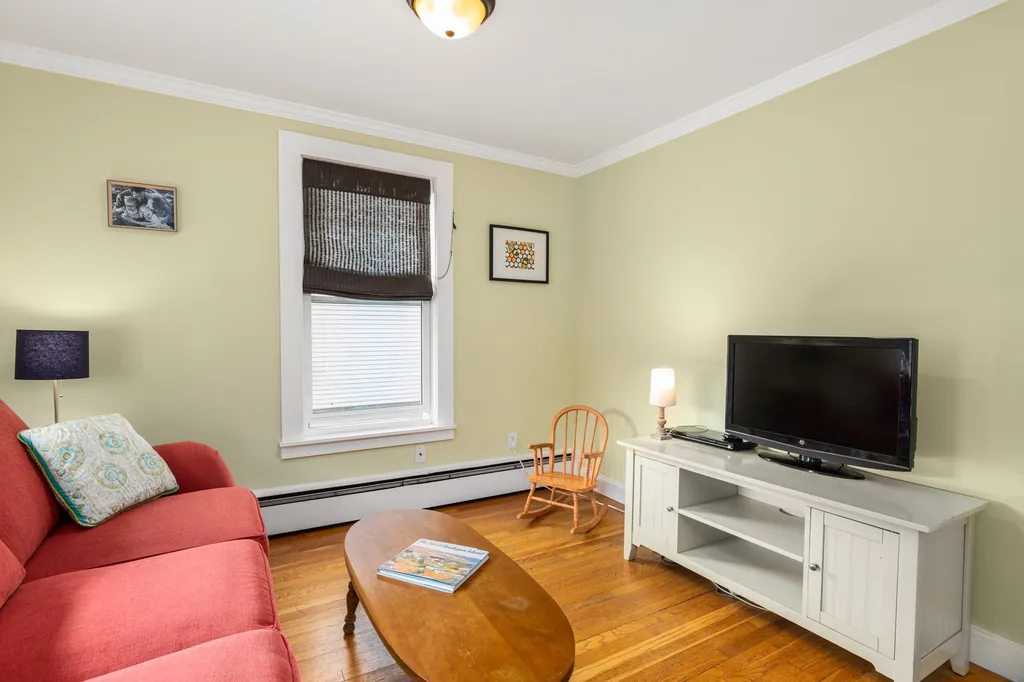 12 Sanborn Street Exeter NH 03833