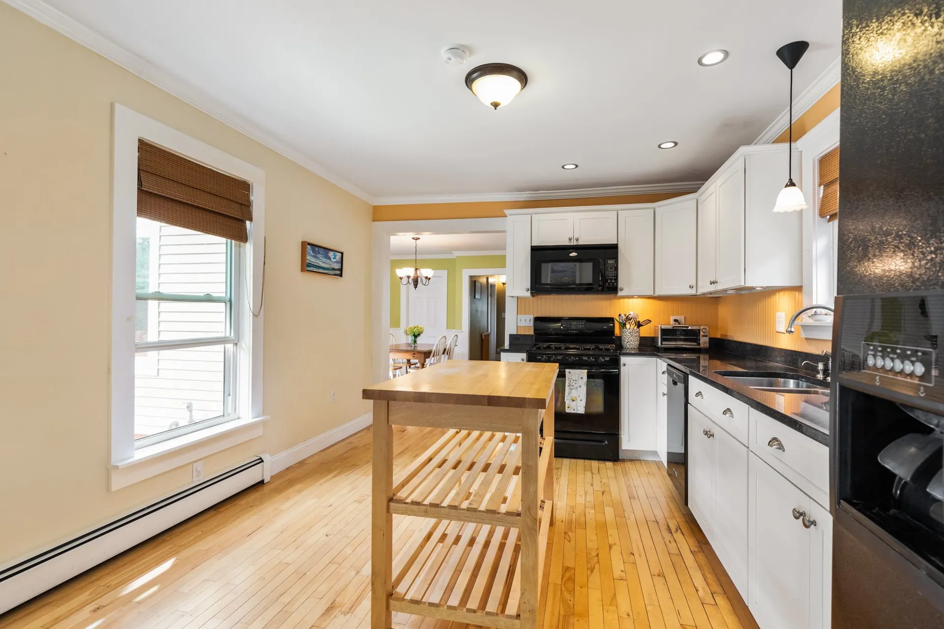 12 Sanborn Street Exeter NH 03833