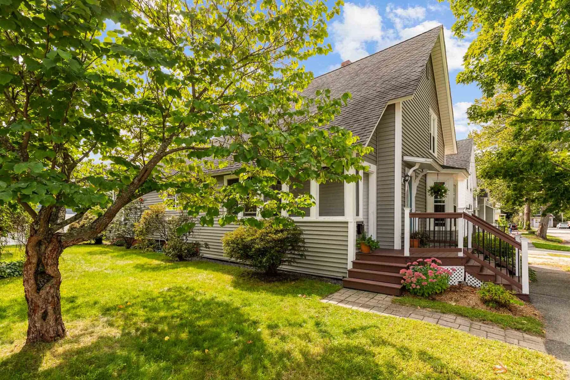 12 Sanborn Street Exeter NH 03833