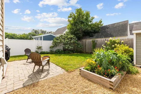 12 Sanborn Street Exeter NH 03833
