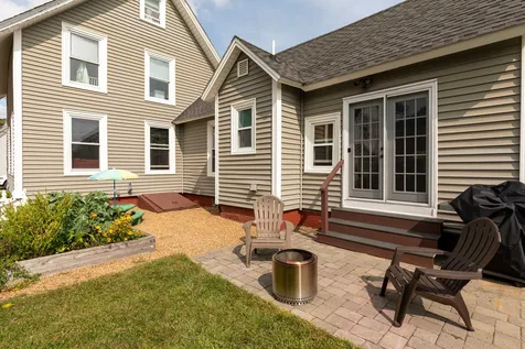 12 Sanborn Street Exeter NH 03833