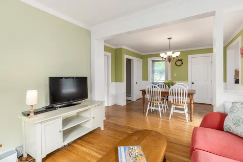 12 Sanborn Street Exeter NH 03833