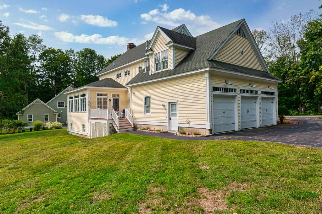 2 Hunter Place Exeter NH 03833