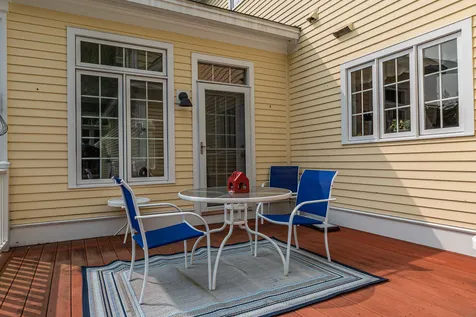 2 Hunter Place Exeter NH 03833