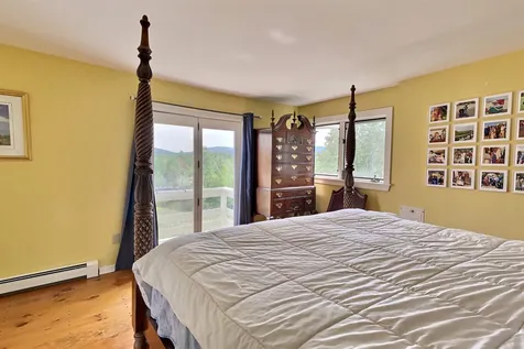 67 Hayfield Lane New London NH 03257