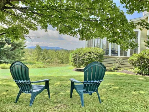 67 Hayfield Lane New London NH 03257
