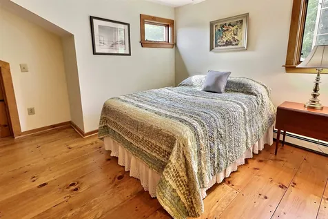 67 Hayfield Lane New London NH 03257