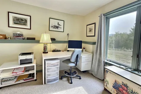 67 Hayfield Lane New London NH 03257