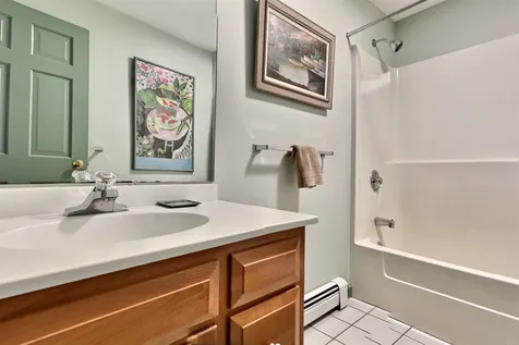 67 Hayfield Lane New London NH 03257