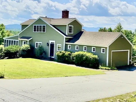 67 Hayfield Lane New London NH 03257