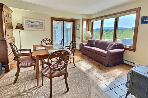 67 Hayfield Lane New London NH 03257
