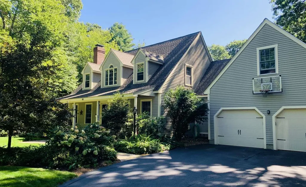 144 Woodland Road Hampton NH 03842