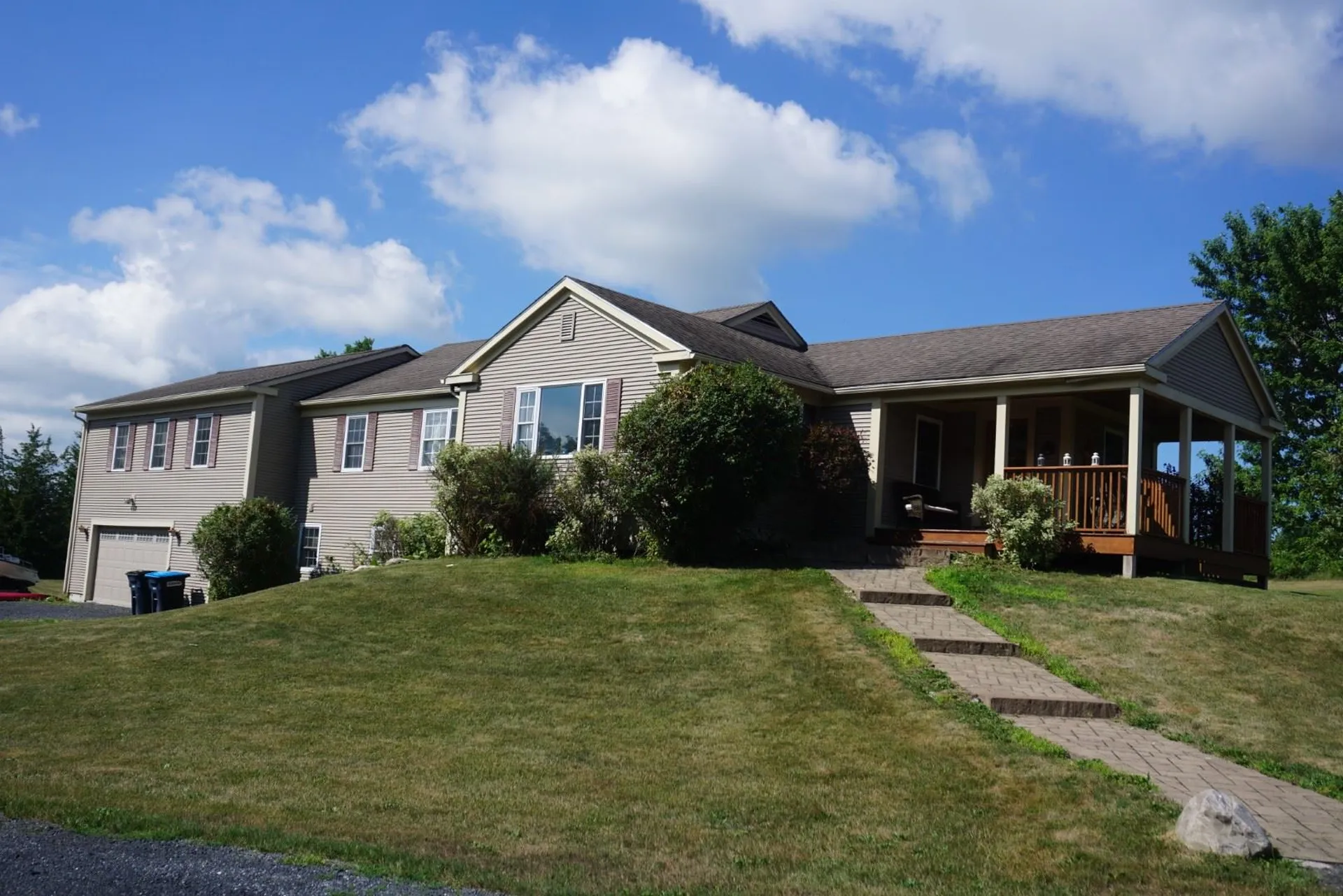 320 Elcy Lane Charlotte VT 05445
