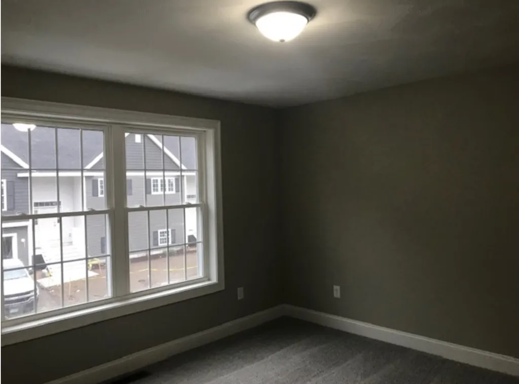 23 Cypress Circle Exeter NH 03833