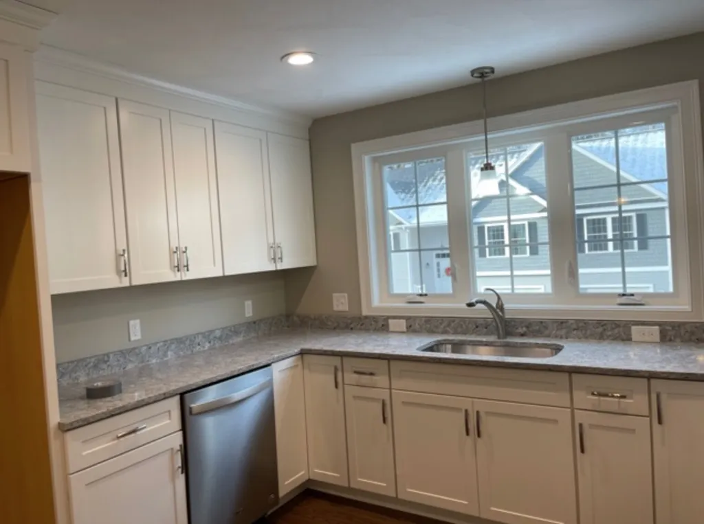 23 Cypress Circle Exeter NH 03833