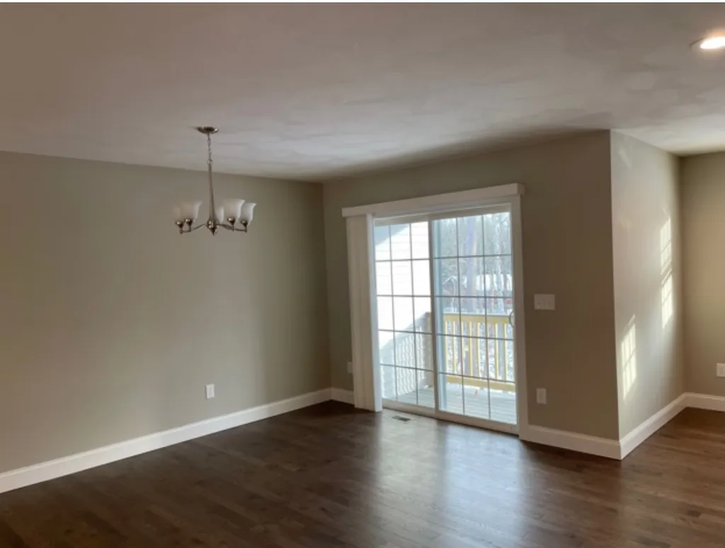 23 Cypress Circle Exeter NH 03833