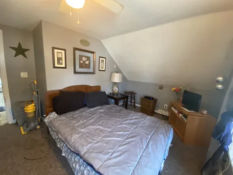 22 Pine Street Rochester NH 03867