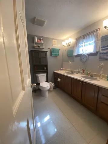 22 Pine Street Rochester NH 03867