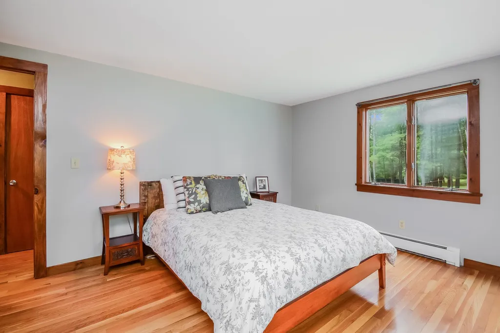 46 Ridgeview Road Weare NH 03281