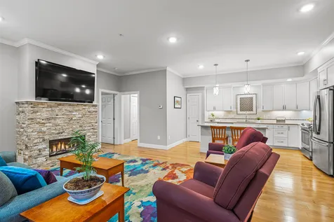 54 Pleasant Street Concord NH 03301