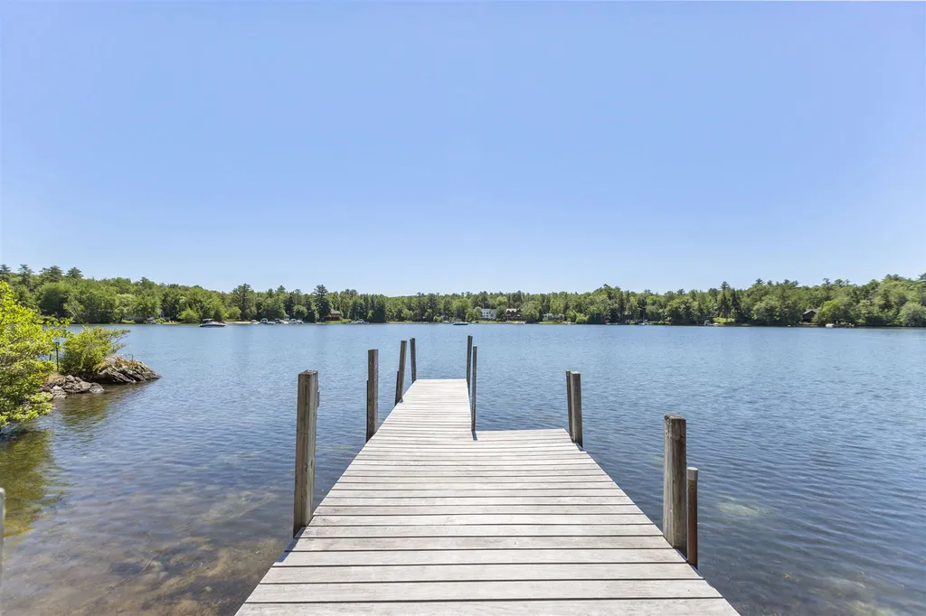 141 Swallow Point Road Moultonborough NH 03254