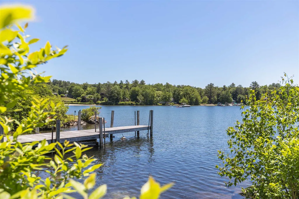 141 Swallow Point Road Moultonborough NH 03254