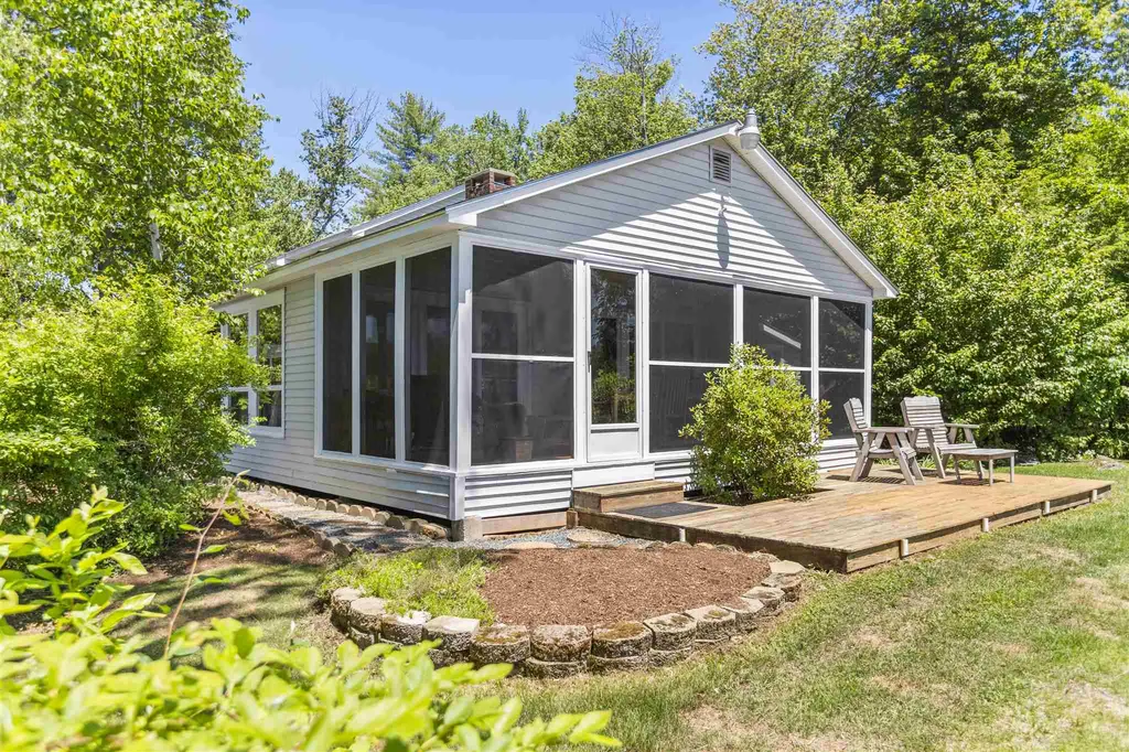 141 Swallow Point Road Moultonborough NH 03254