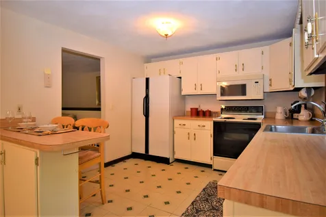 65 Rockrimmon Road Kingston NH 03848
