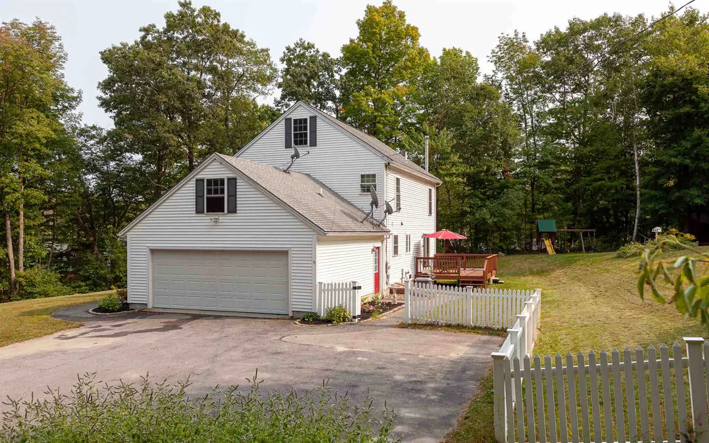 12 Kinsman Road Fitzwilliam NH 03447