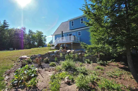 58 Constitution Way Rochester NH 03867