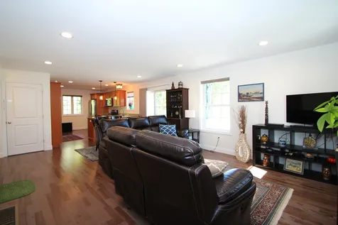 58 Constitution Way Rochester NH 03867