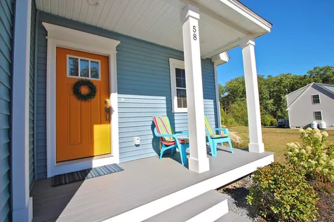 58 Constitution Way Rochester NH 03867