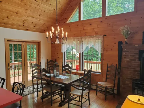 90 Beechwood Farm Road Mendon VT 05701