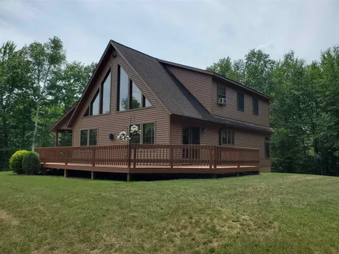 90 Beechwood Farm Road Mendon VT 05701
