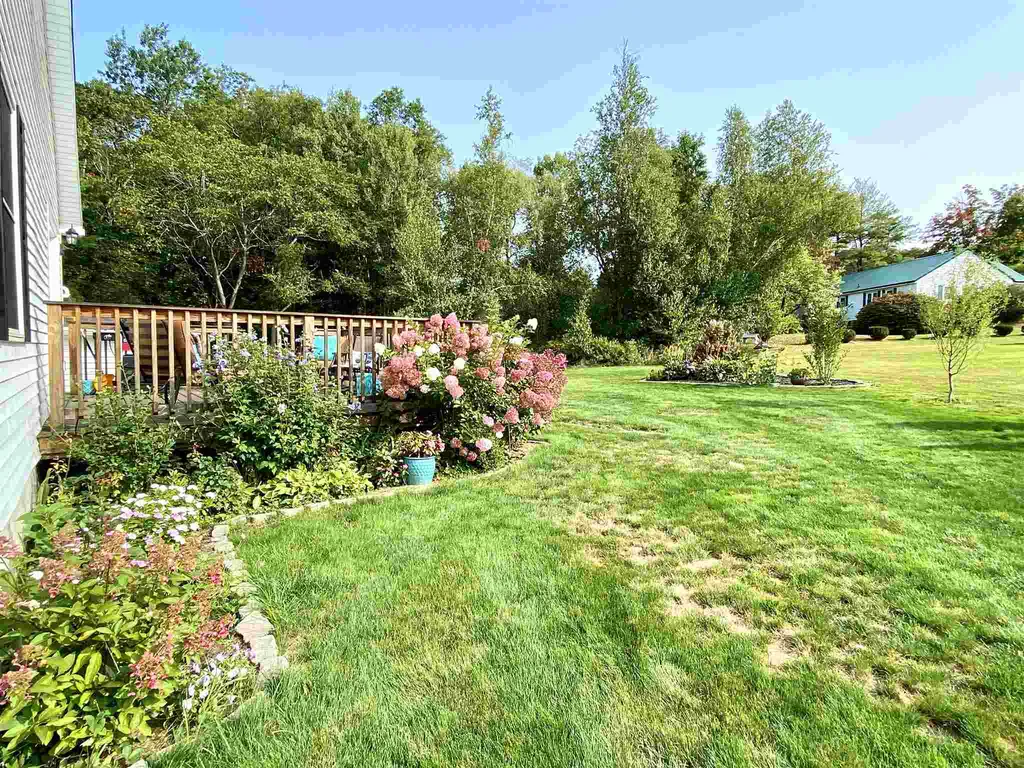 174 Belknap Mountain Road Gilford NH 03249