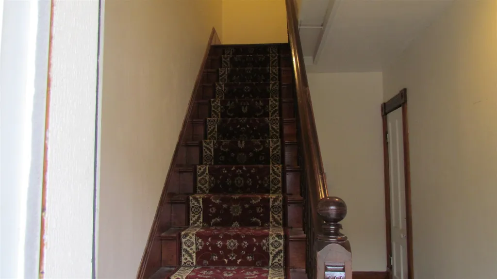 10 Washington Street Ashland NH 03217