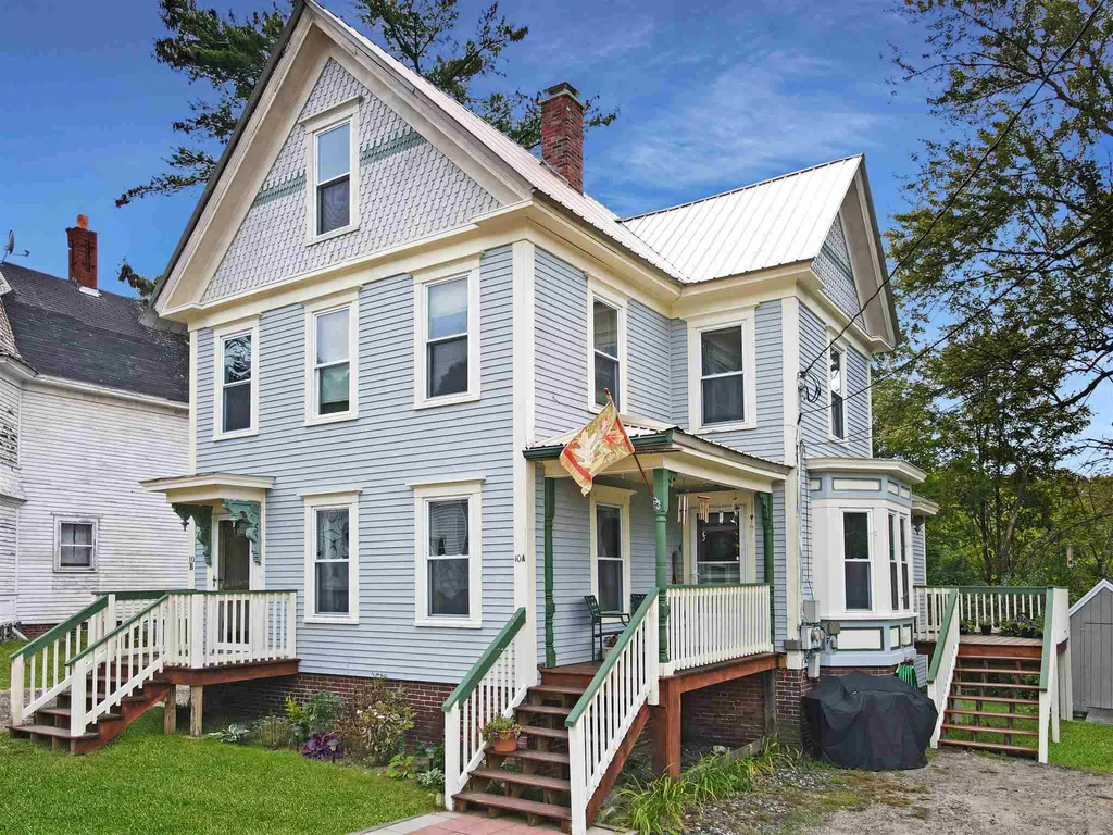 10 Washington Street Ashland NH 03217