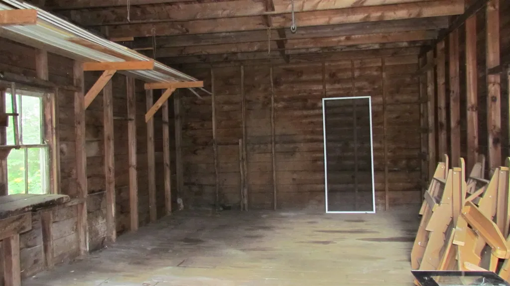 10 Washington Street Ashland NH 03217