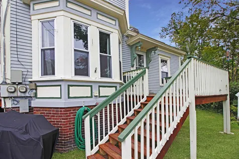 10 Washington Street Ashland NH 03217