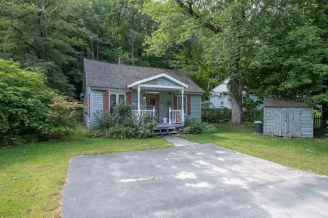 608 Route 103 Sunapee NH 03782
