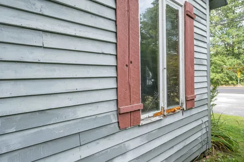 608 Route 103 Sunapee NH 03782