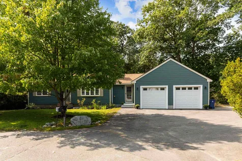21 Tower Drive Hampton NH 03842