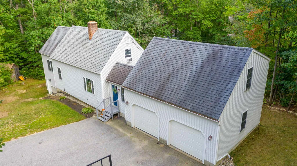 97 Robinson Road Bow NH 03304