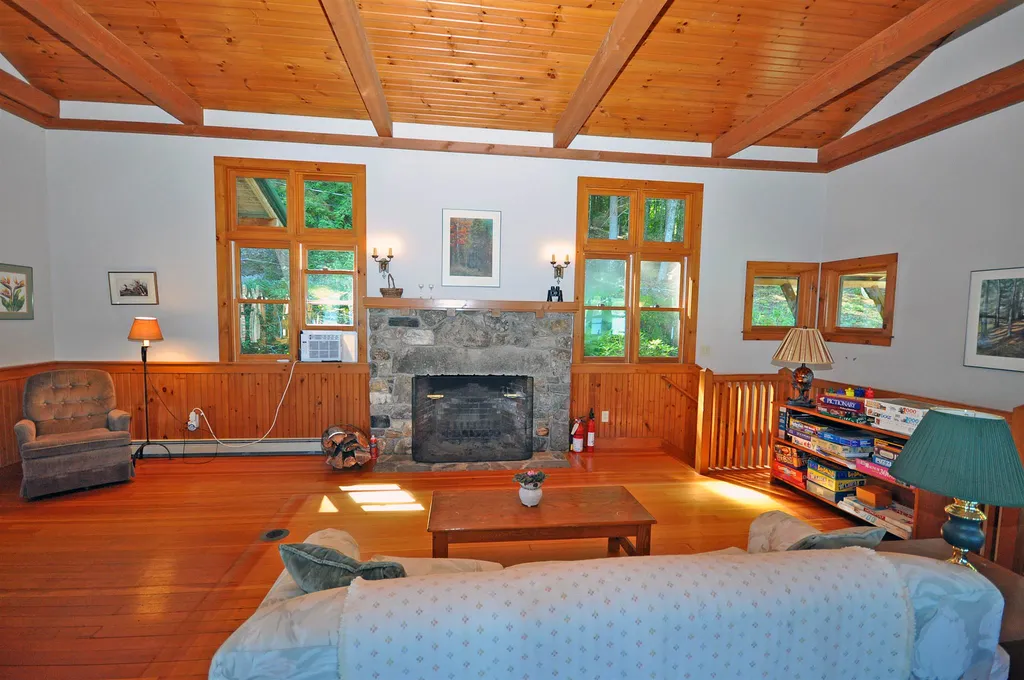 287 W Shore Road Hebron NH 03241