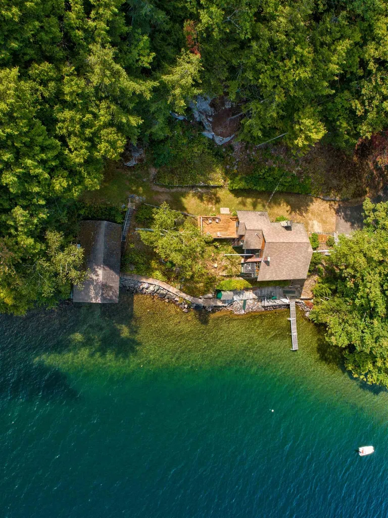 287 W Shore Road Hebron NH 03241