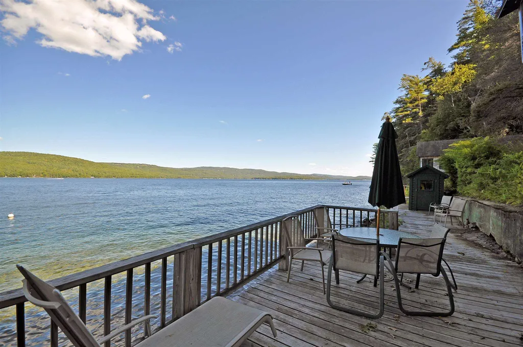 287 W Shore Road Hebron NH 03241